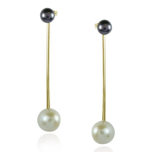 Štýlové náušnice so sivými sladkovodnými perlami